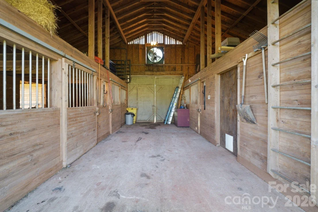 Photo of 2950 Pearidge Road