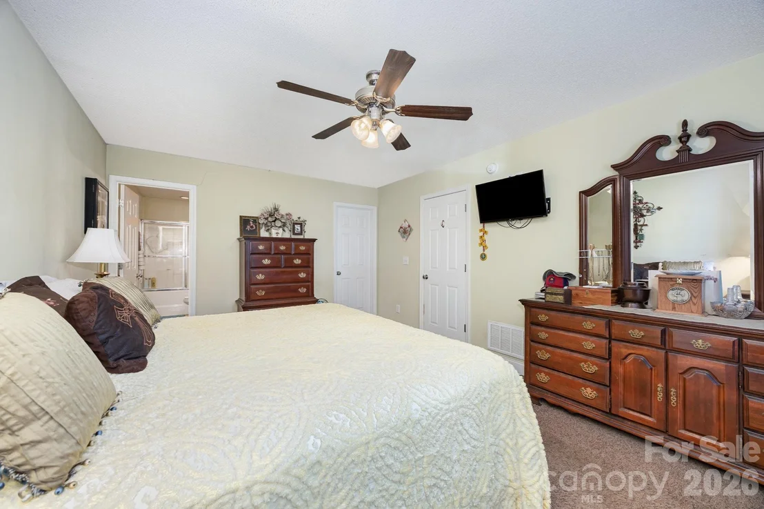 Photo of 715 Candlewick Drive