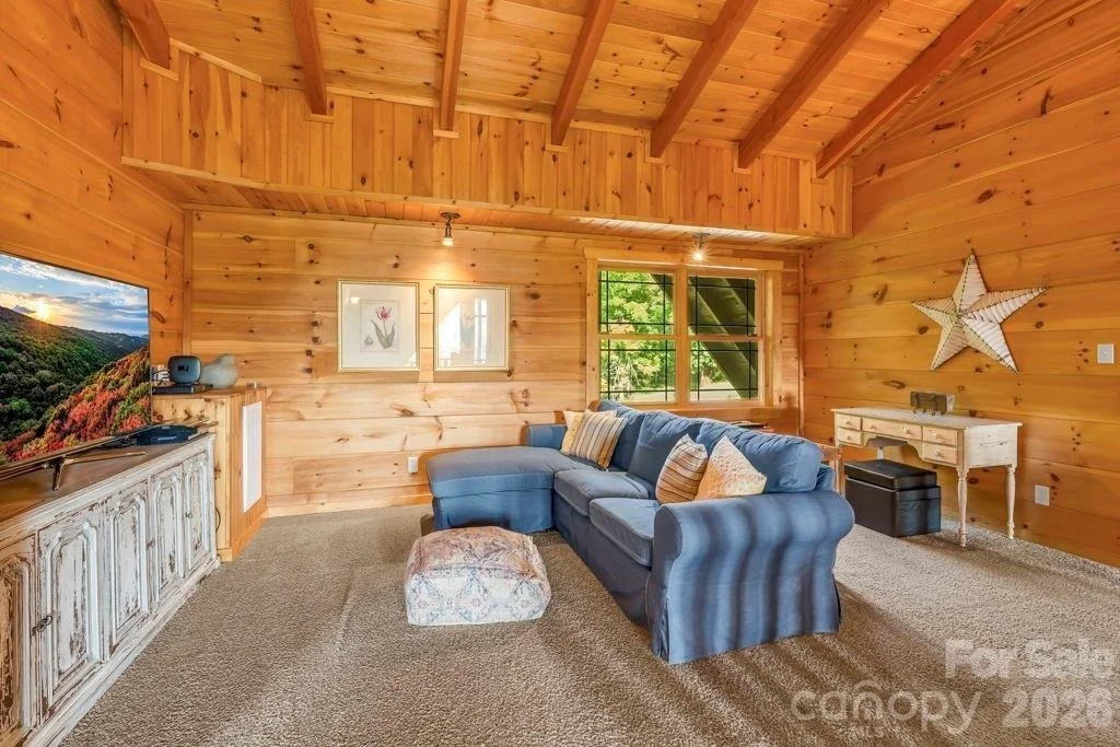 Photo of 501 John Ward Road