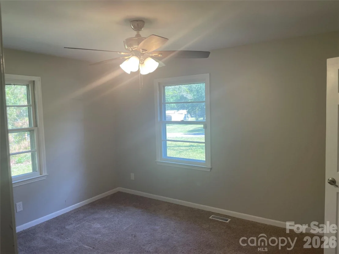 Photo of 2801 Lyndell Way