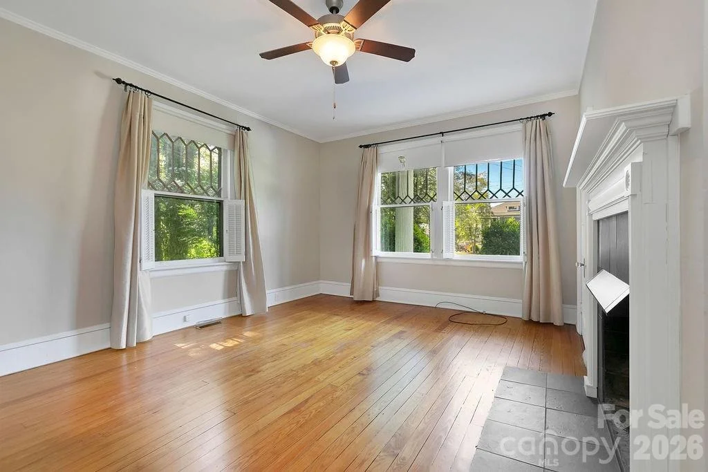 Photo of 208 Probart Street