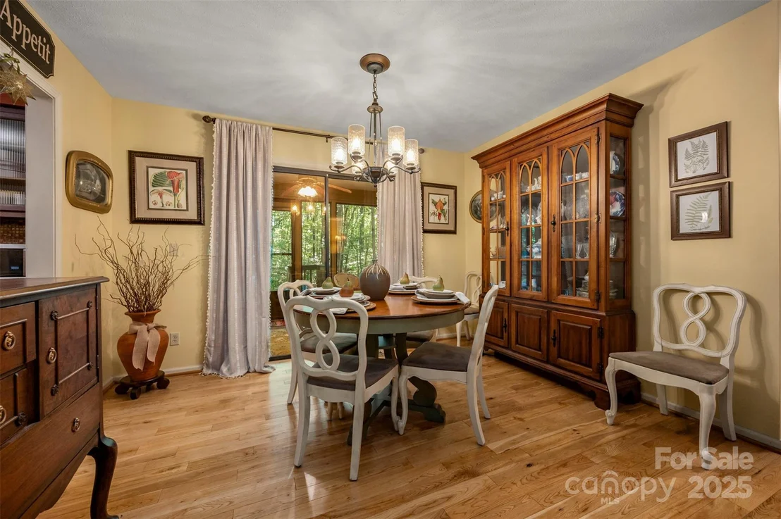 Photo of 144 Beechwood Drive