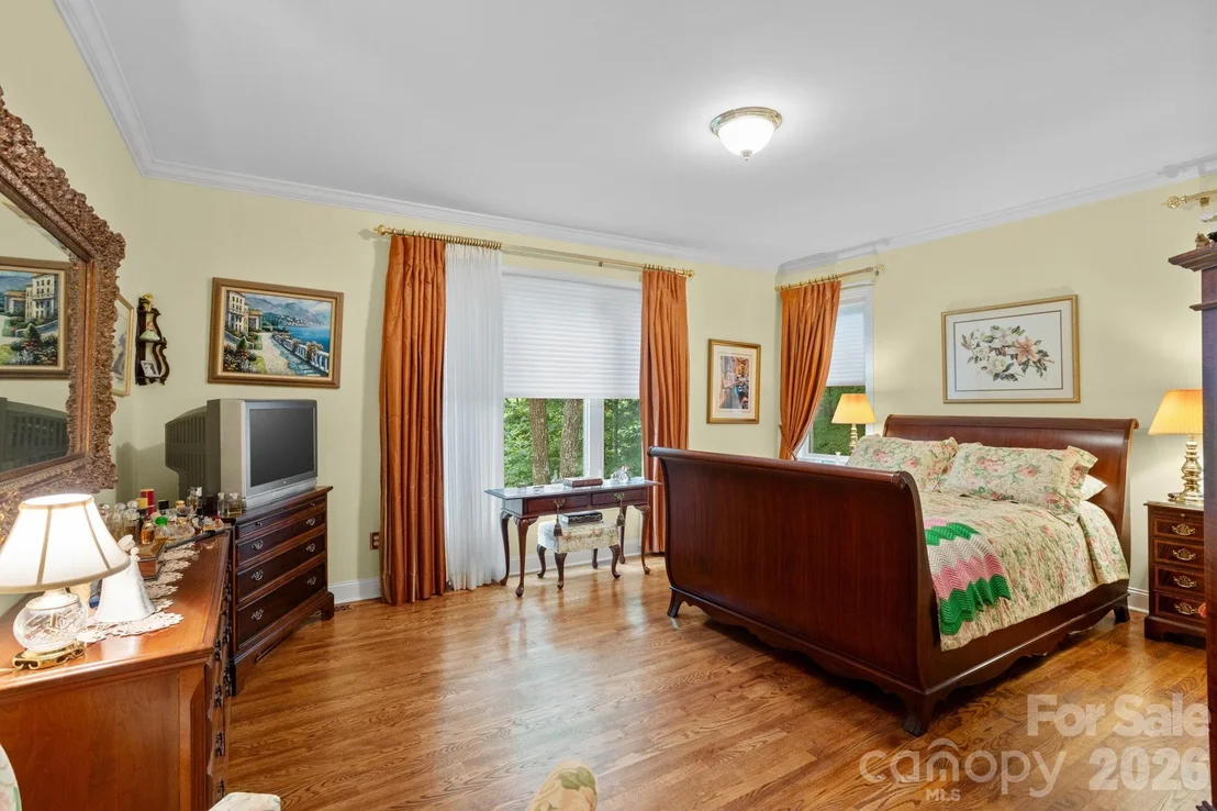 Photo of 100 Crestgrove Drive
