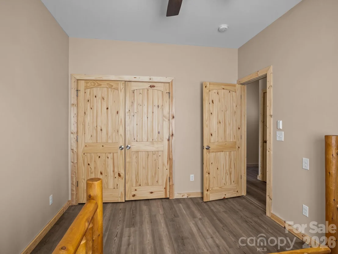 Photo of 225 Aurora Lane