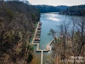 Photo of 23 Mountain Parkway