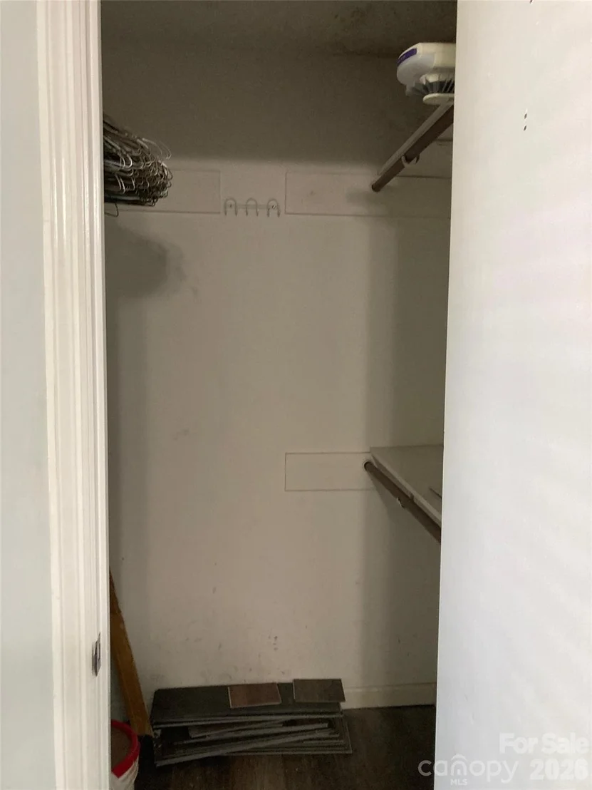 Photo of 526 Hillcrest Drive