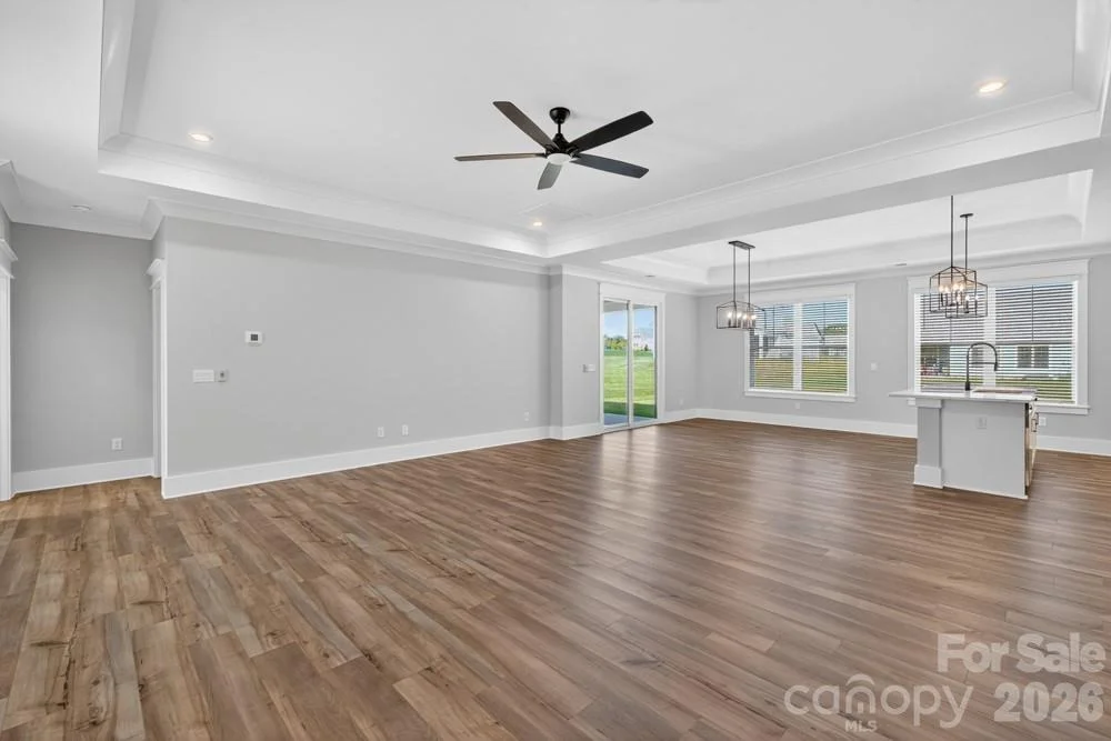 Photo of 1652 Dresden Drive