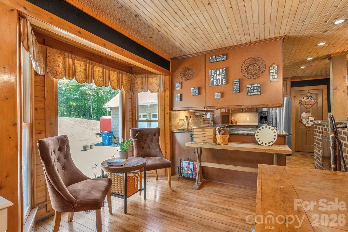 Photo of 105 Winchester Drive