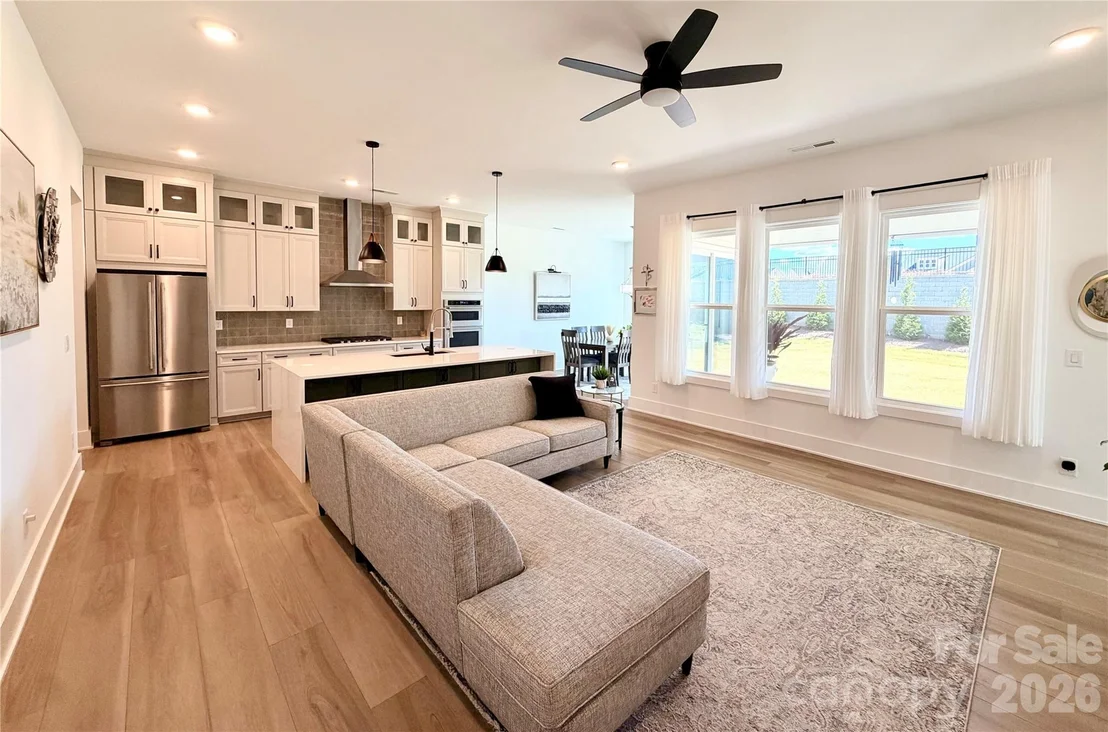 Photo of 1061 Pinecone Avenue