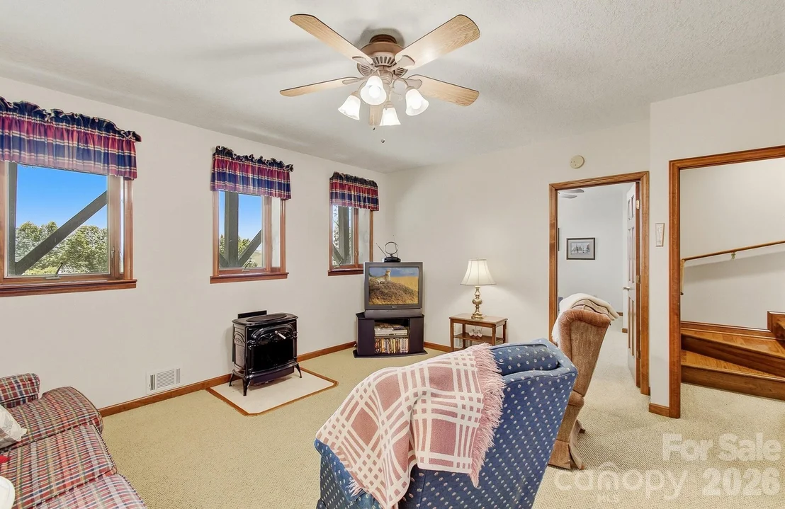 Photo of 112 Windy Gap Road