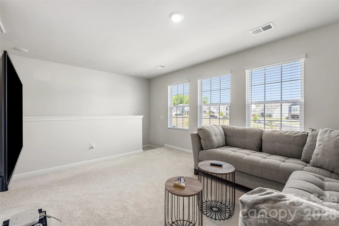Photo of 1210 Old Fort Drive