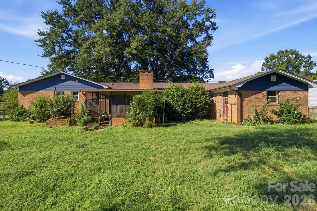 Photo of 169 Greenbriar Drive