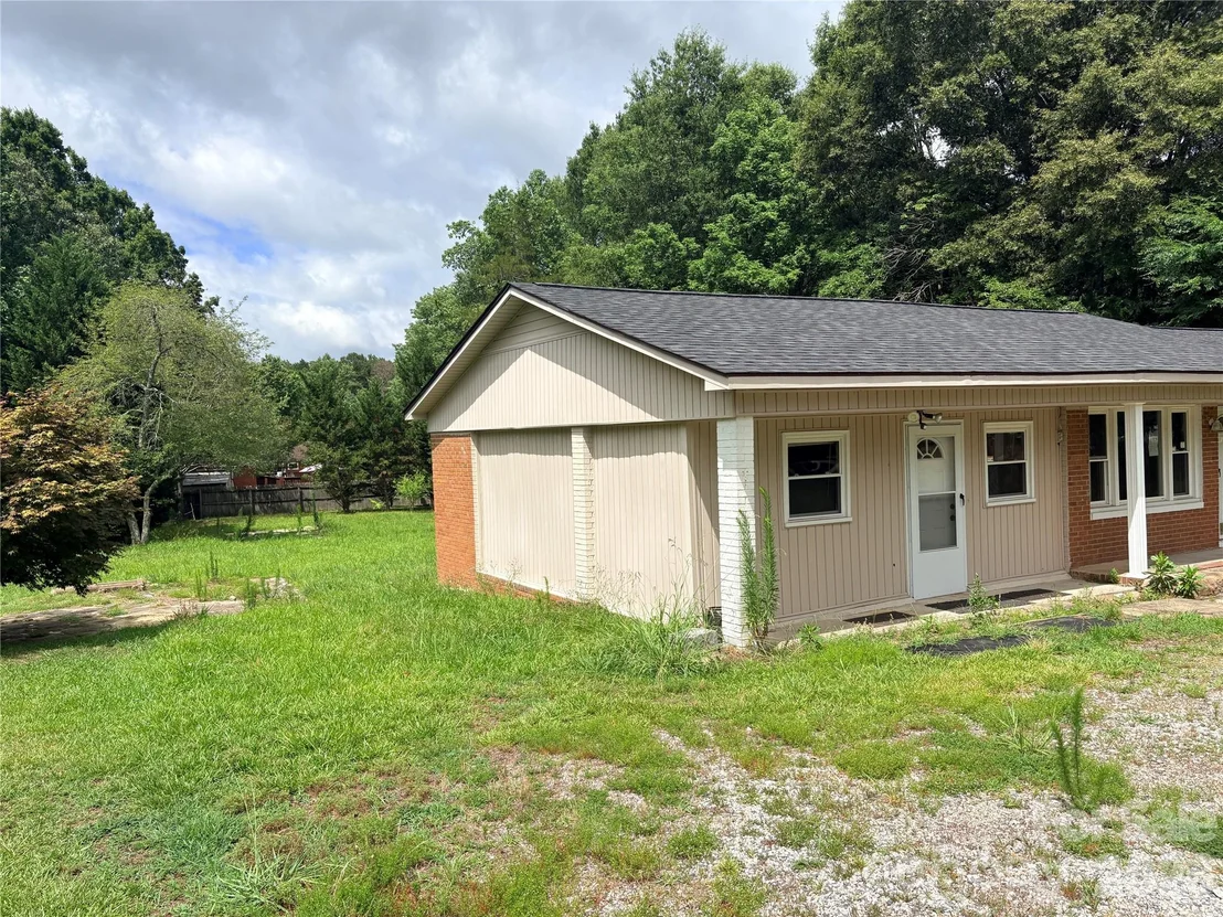 Photo of 620 Baker Place Road