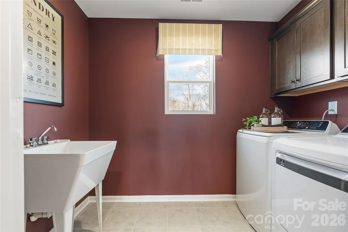 Photo of 5081 Puddle Pond Road
