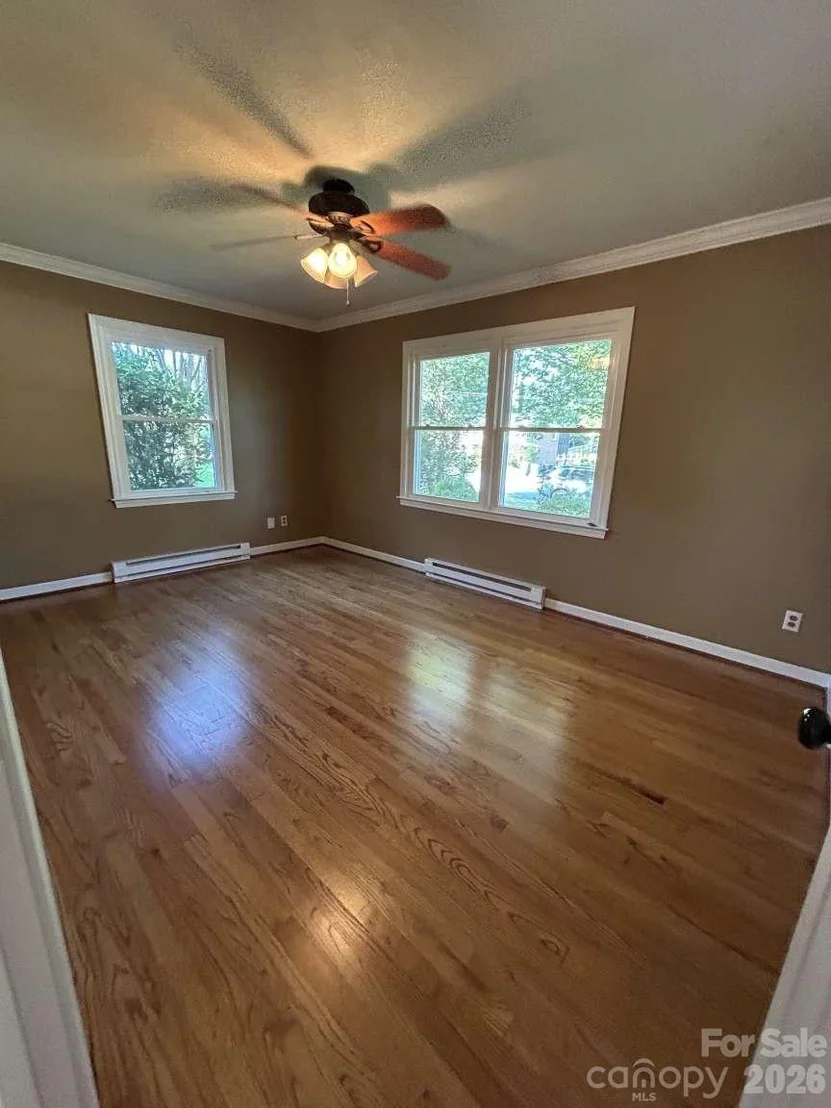 Photo of 1225 Pinebrook Circle