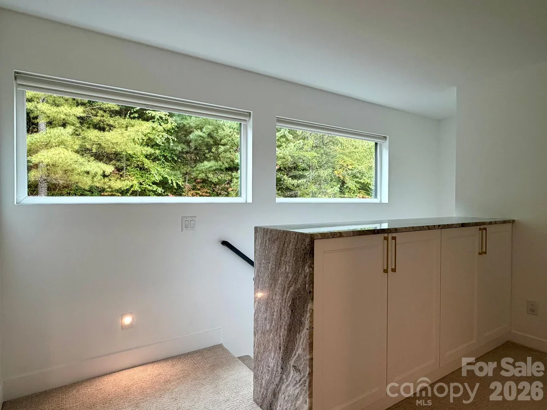 Photo of 70 Knobby Lane