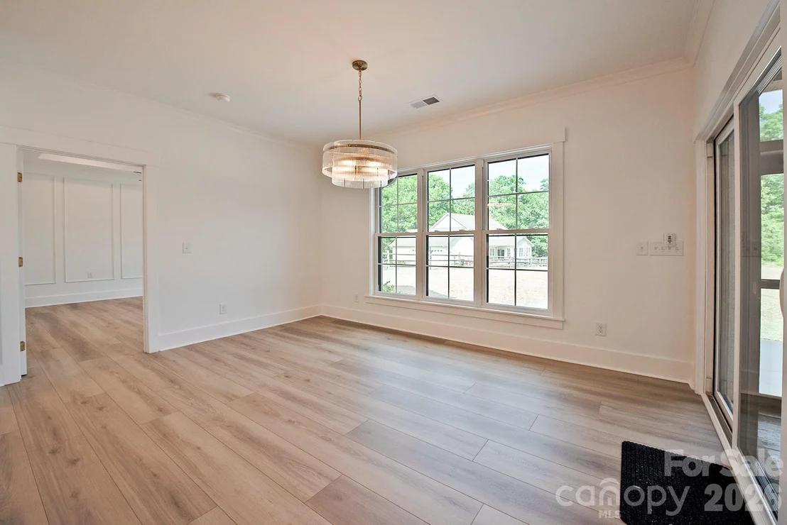 Photo of 935 Lake Wright Road