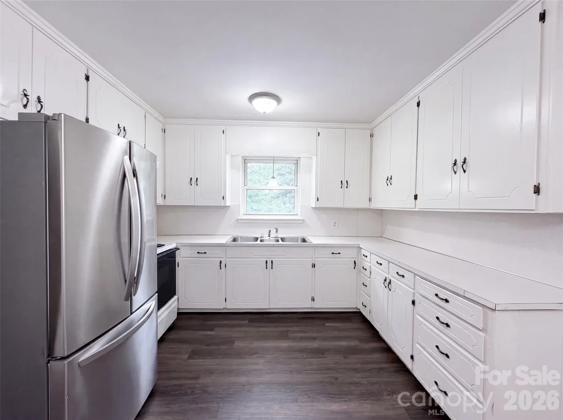 Photo of 411 Roy Eaker Road
