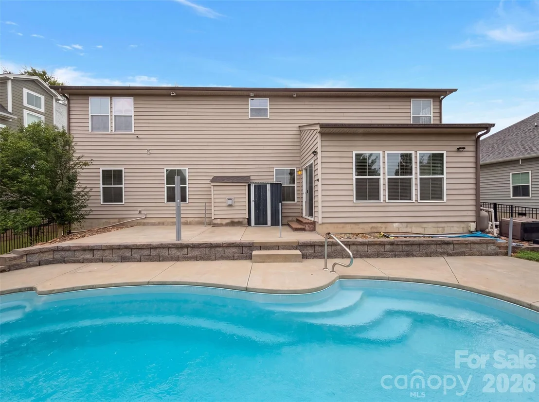 Photo of 5101 Saint Clair Street