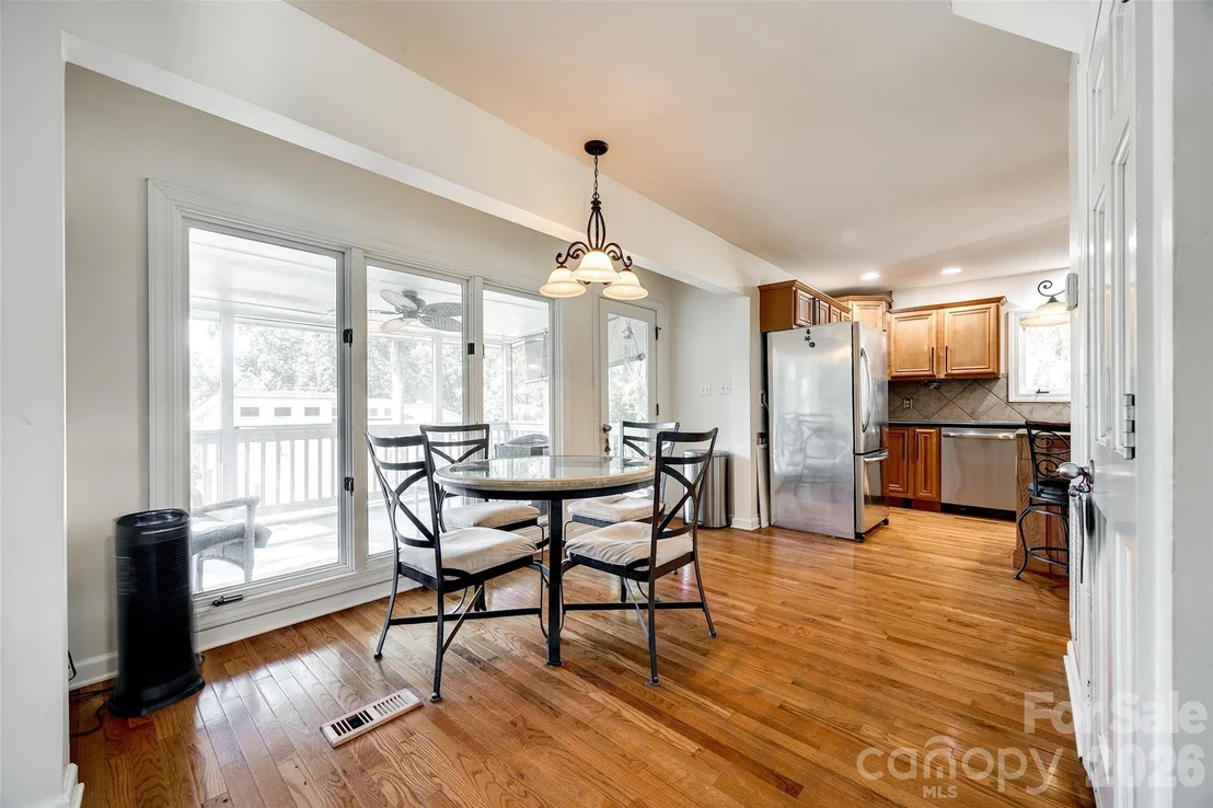 Photo of 1088 Palmyra Drive
