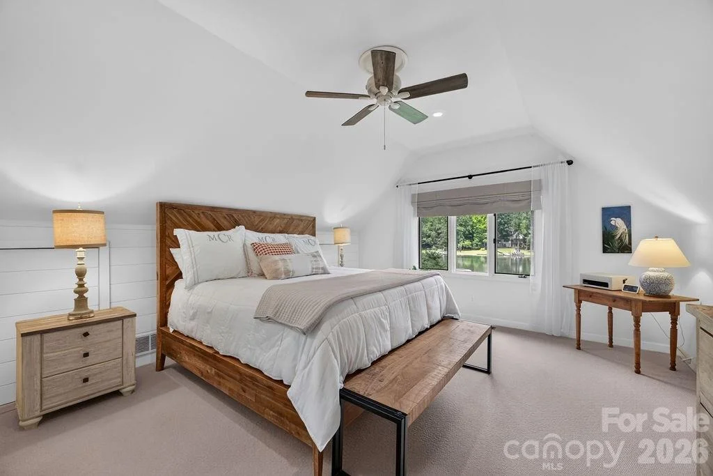 Photo of 865 Haven Drive