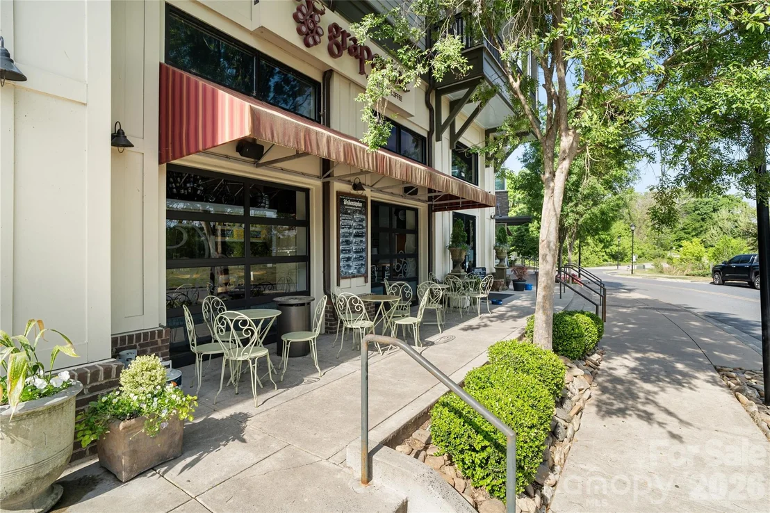 Photo of 767 Digby Road