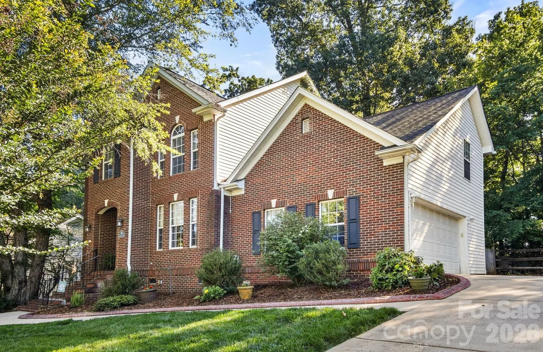 Photo of 324 Brixham Place