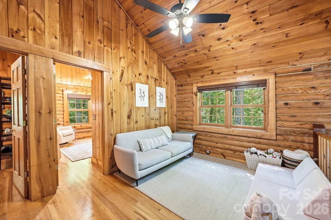 Photo of 16 Shadow Brook Drive