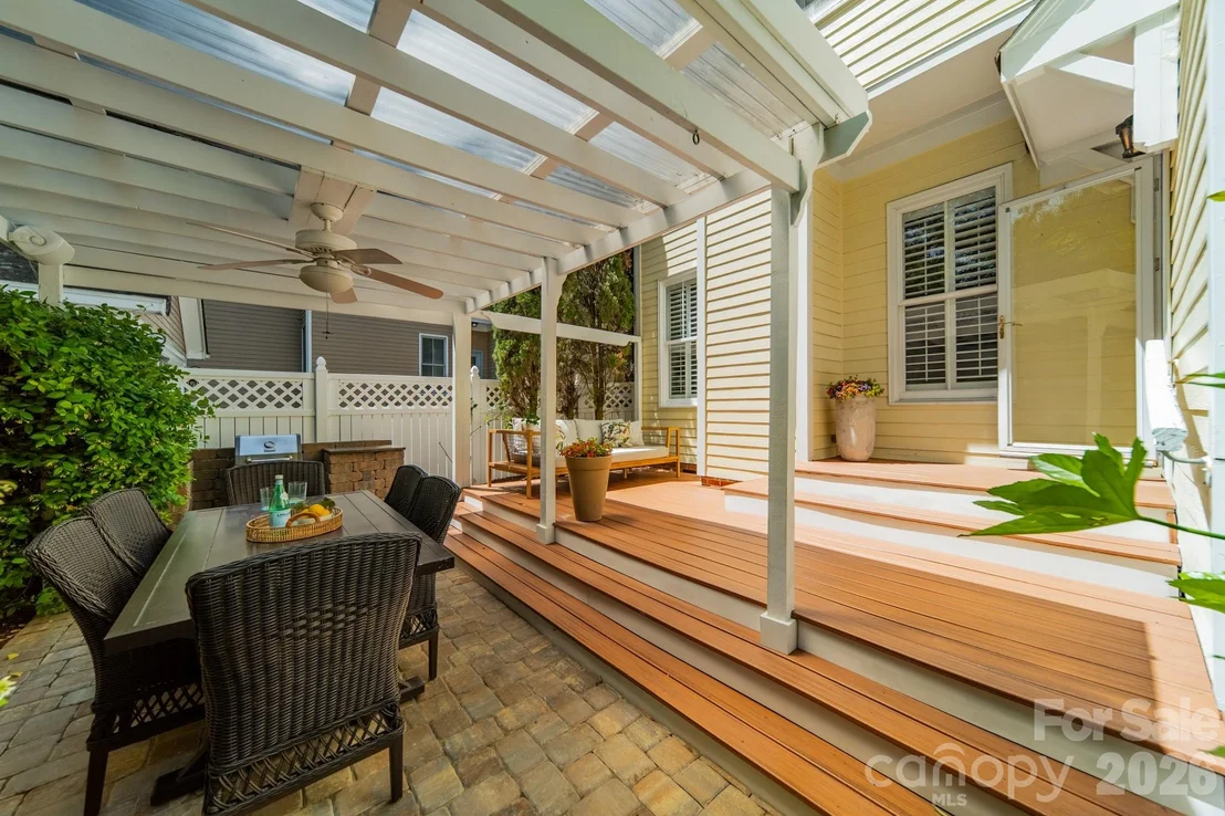 Photo of 6121 Caseys Side Way