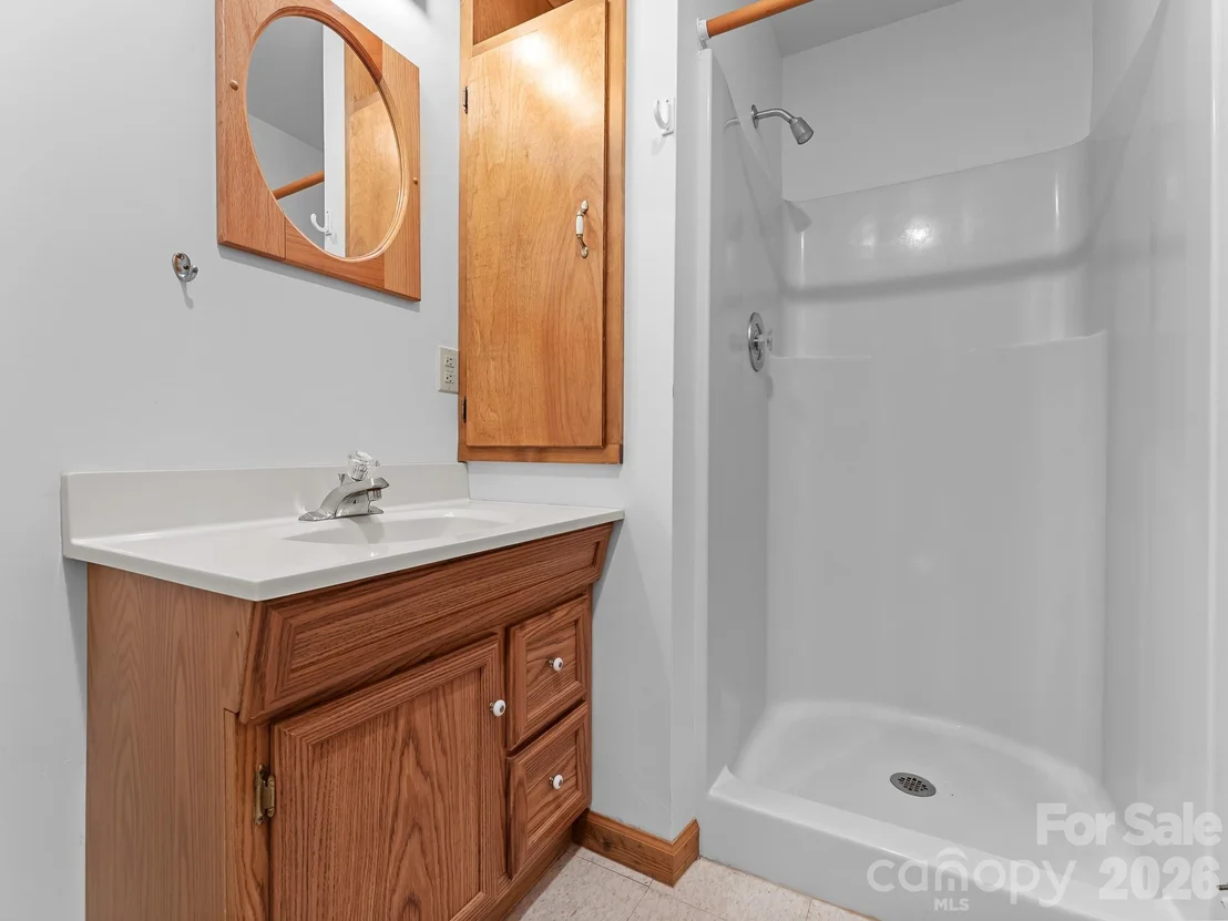 Photo of 220 Wingfield Way