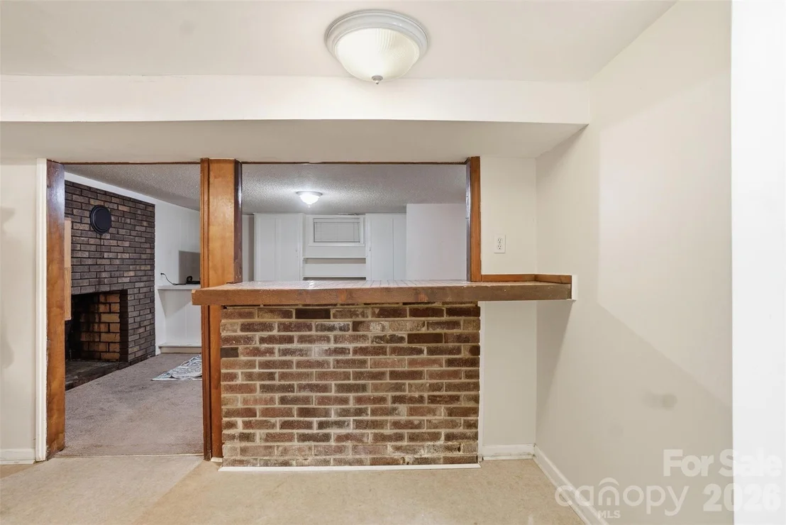 Photo of 5835 Kreps Road