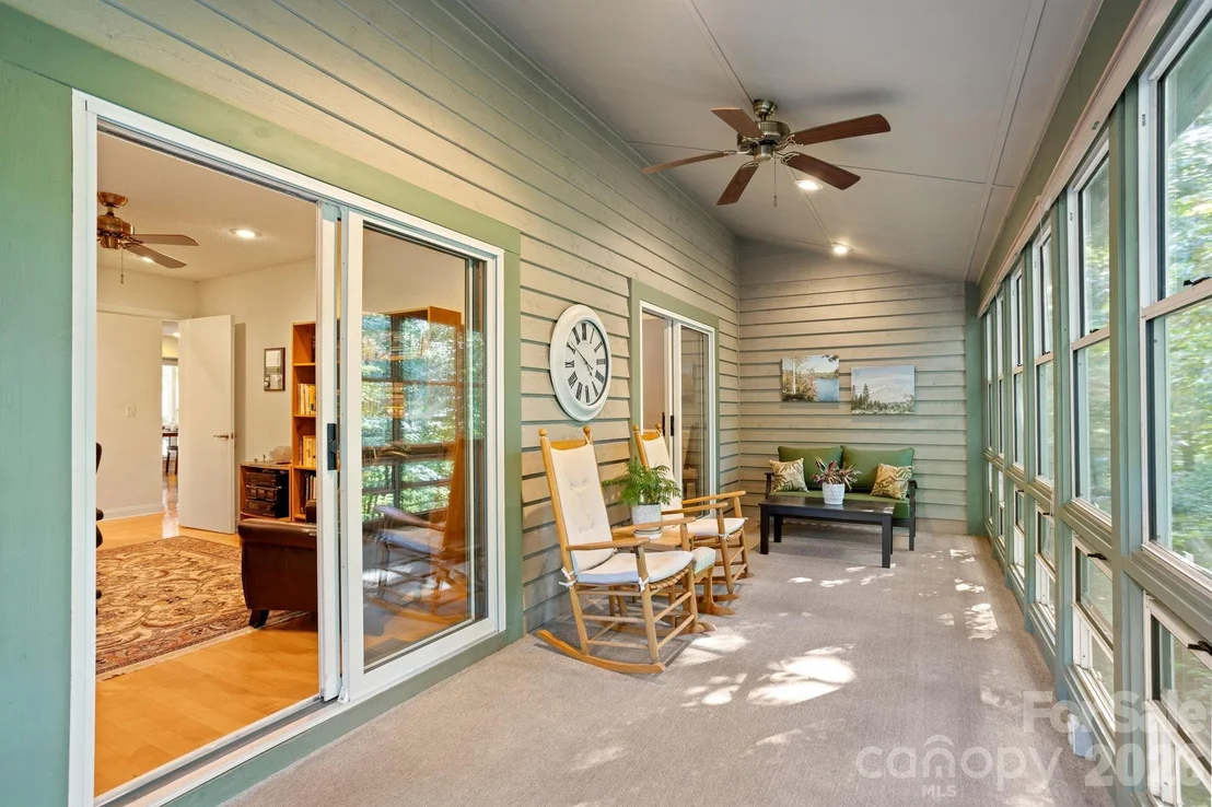 Photo of 128 Forest View Drive