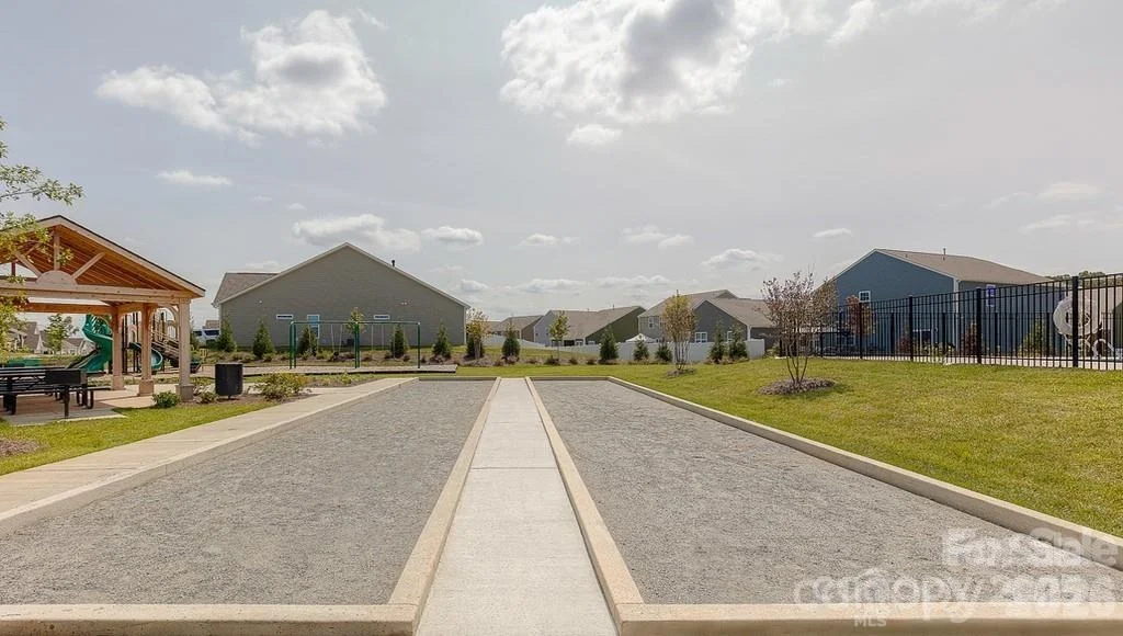 Photo of 128 Longleaf Drive