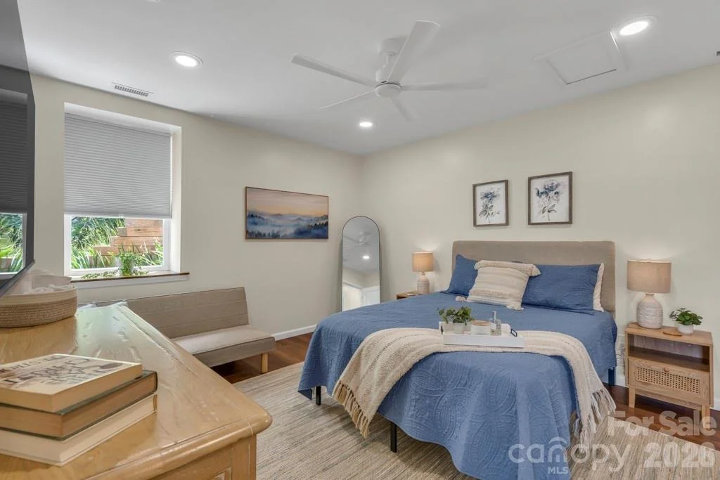Photo of 784 Alpine Drive