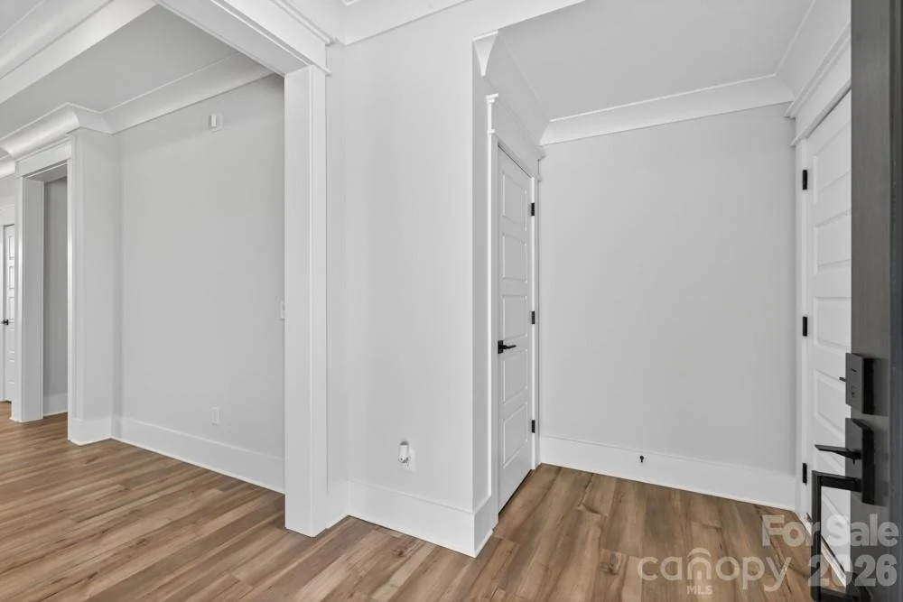 Photo of 1652 Dresden Drive