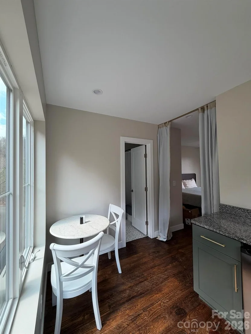 Photo of 70 Knobby Lane
