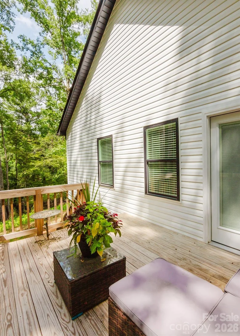 Photo of 231 Wagon Road