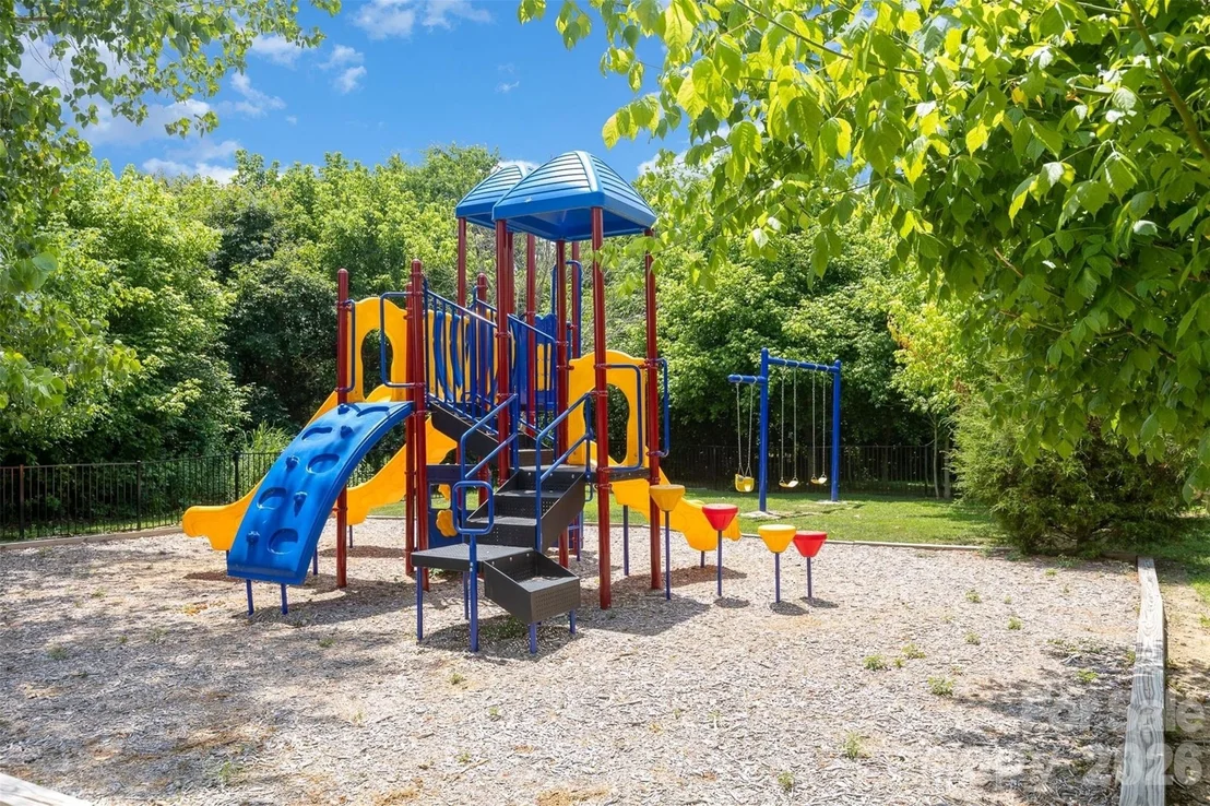Photo of 4007 Clover Hill Road