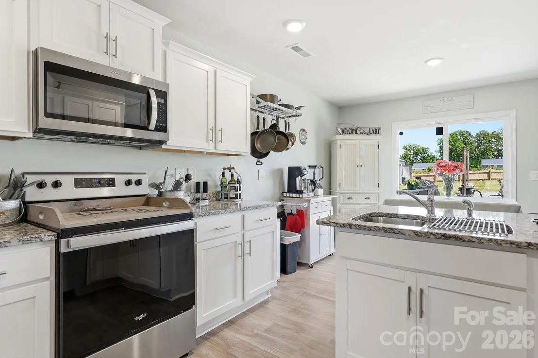 Photo of 1276 Hickory Point Drive