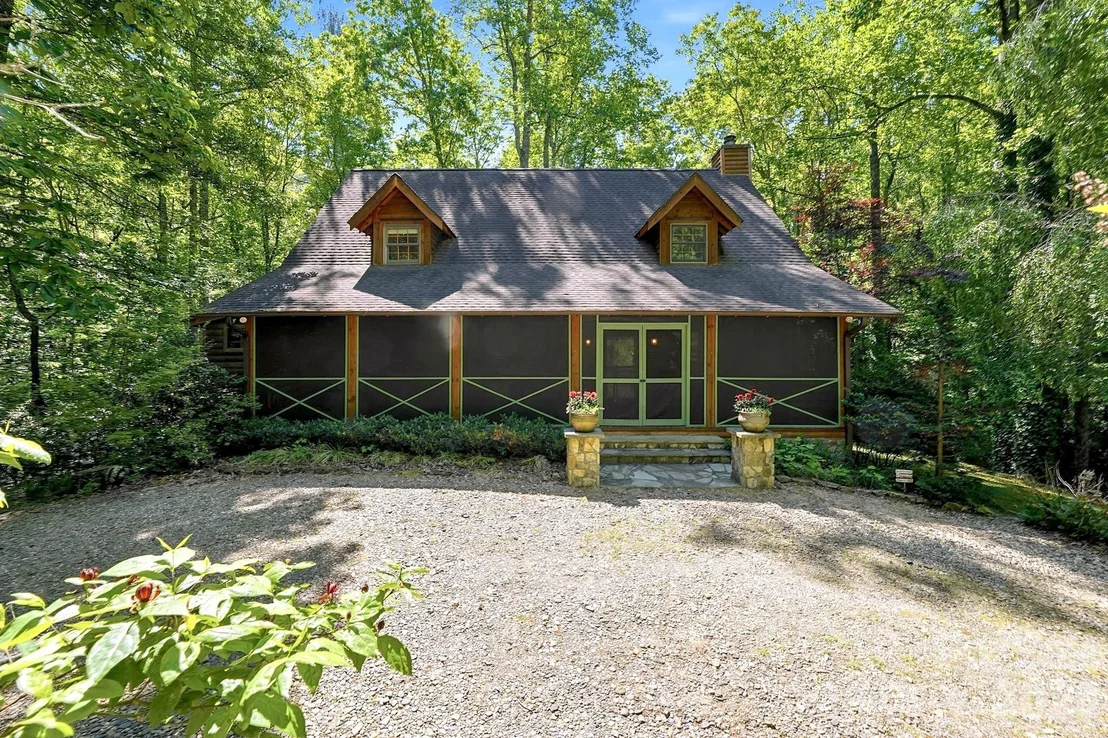 Photo of 16 Shadow Brook Drive