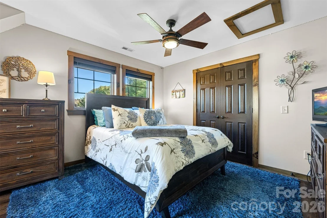 Photo of 446 Green Meadows Drive