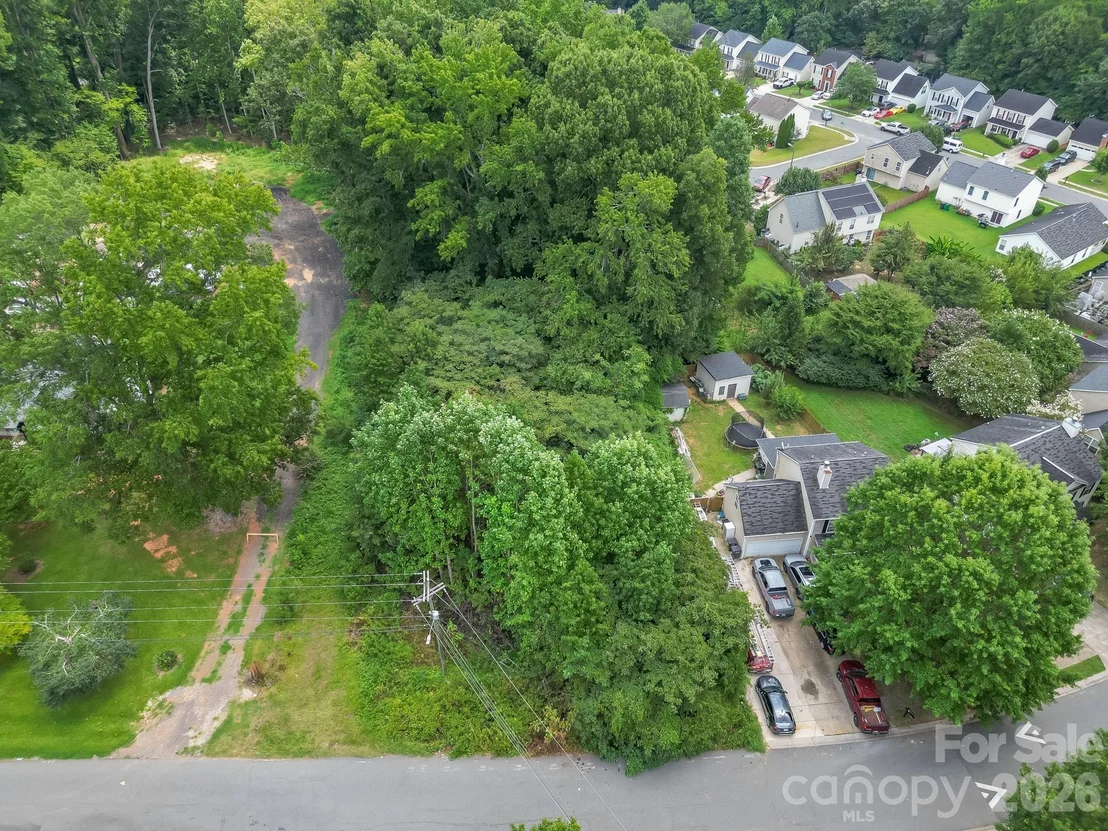 Photo of 3229 James Road