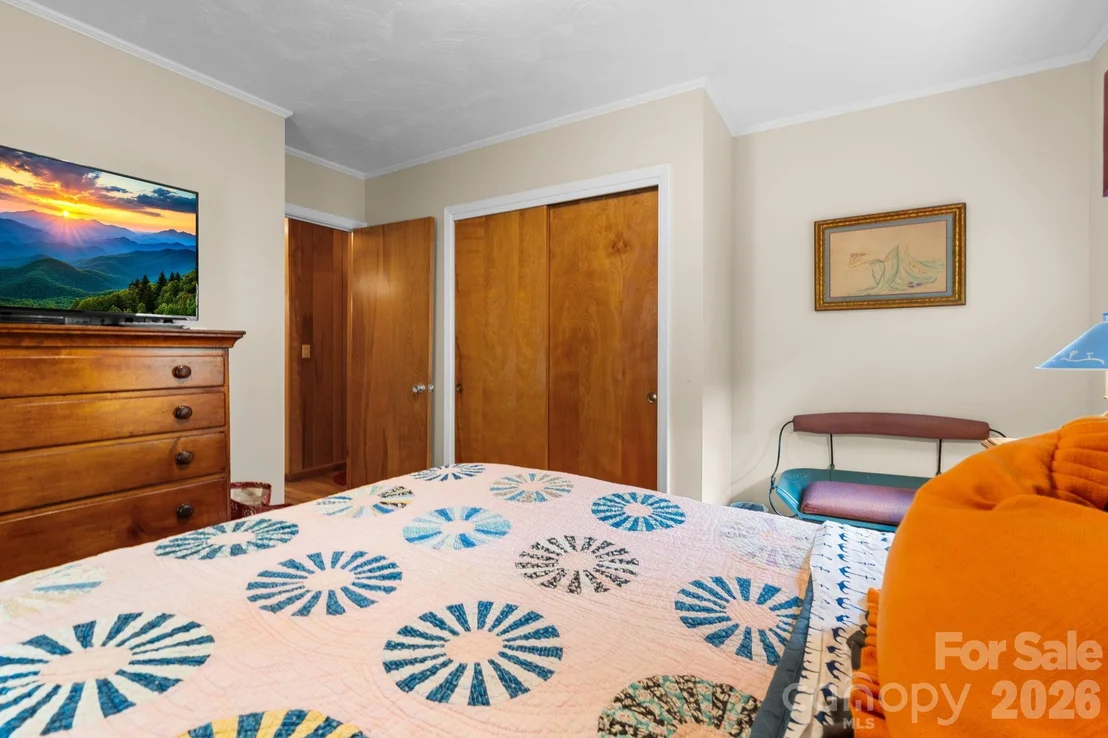 Photo of 168 Mountain View Drive
