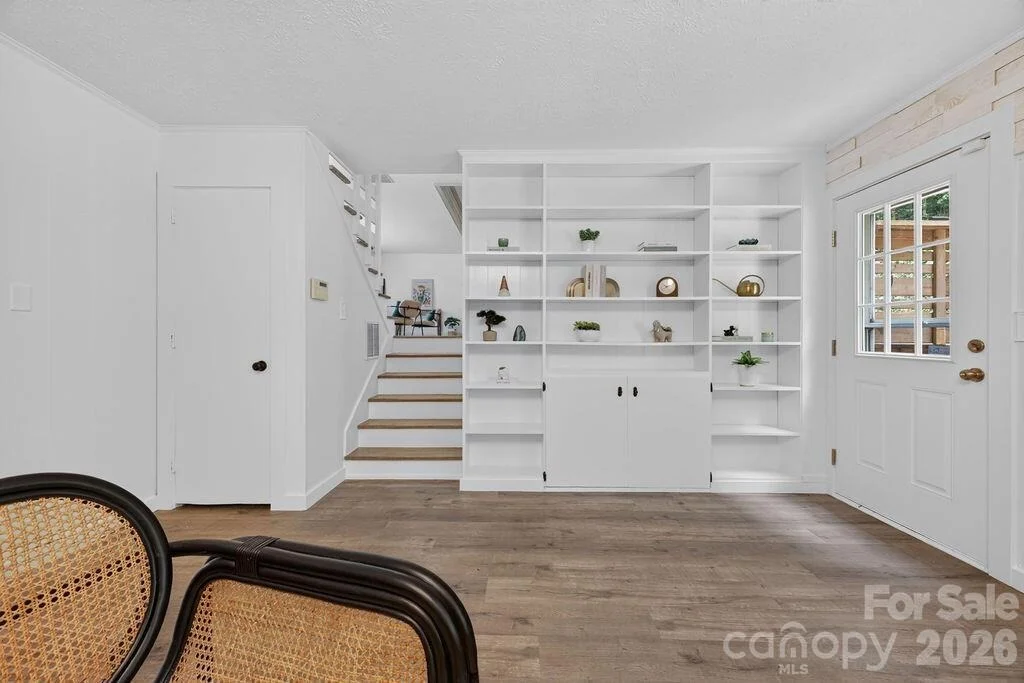 Photo of 23 Clearbrook Road