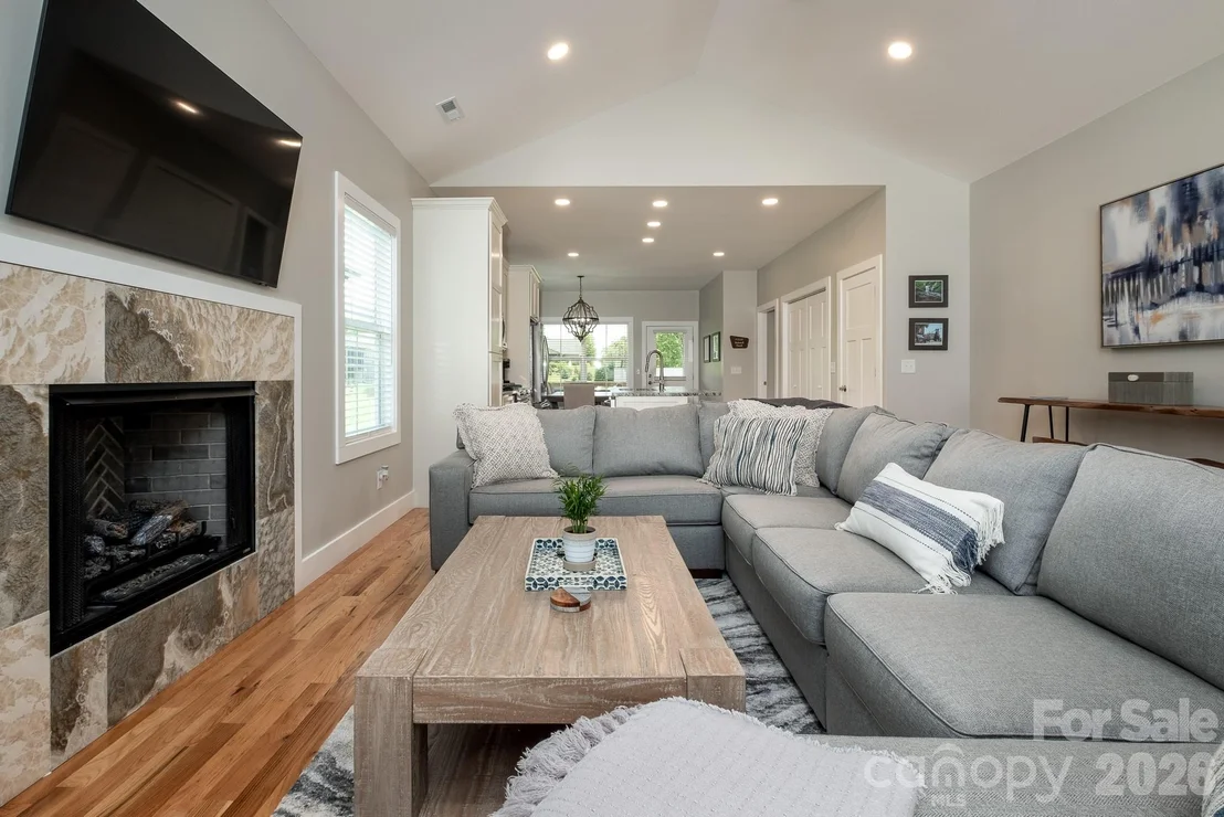 Photo of 131 Mills Avenue