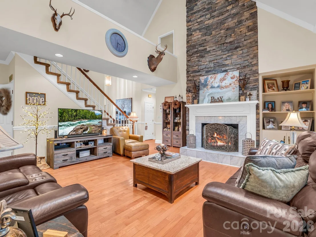 Photo of 101 Spindle Drive