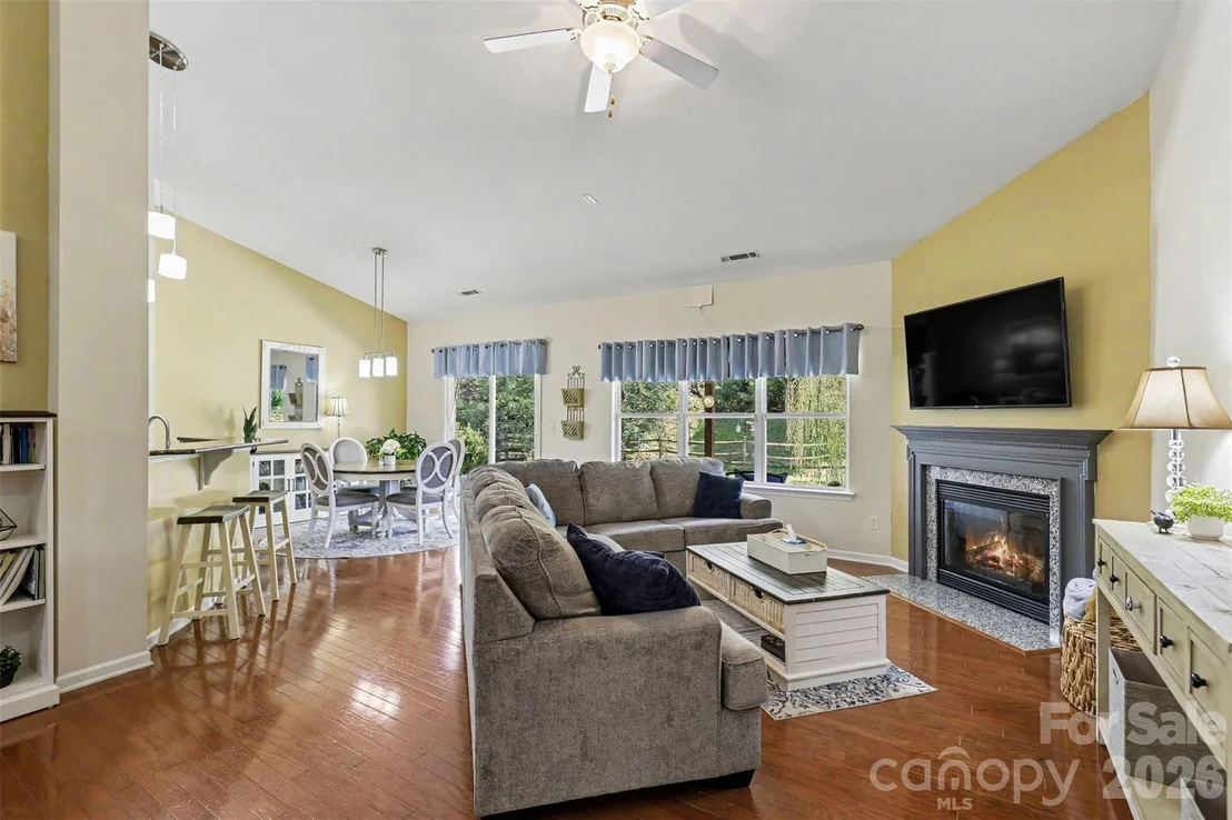 Photo of 4007 Clover Hill Road