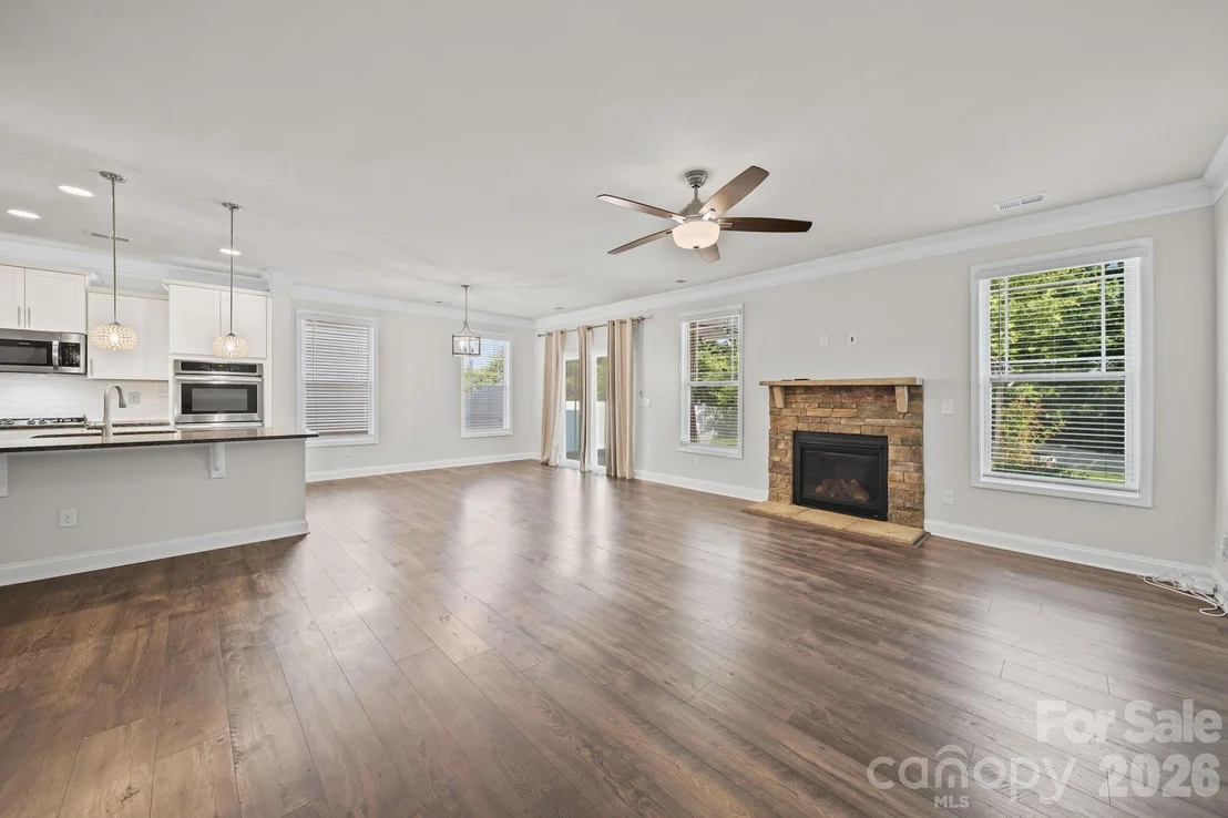 Photo of 695 Belle Grove Drive