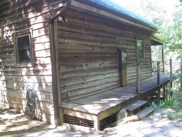 Photo of 409 Arrowood Road