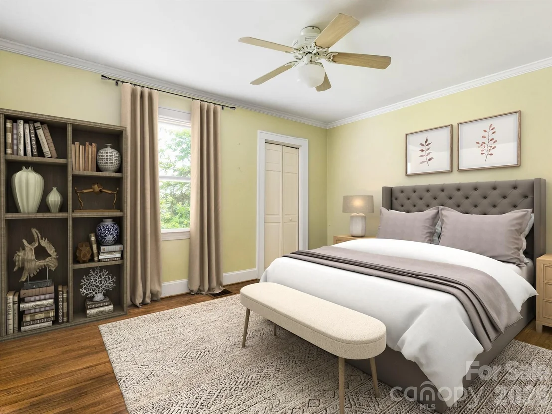 Photo of 646 Marsh Road